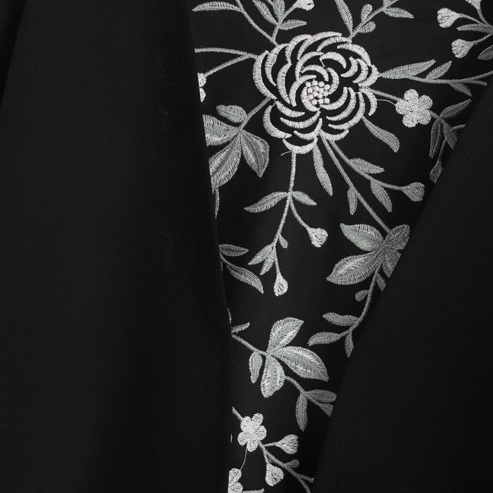 🆕🥂Embroidered Kimono style Coat - Picture 3 of 6